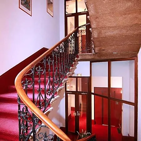 D'angleterre Hyper-centre 3* غرونوبل
